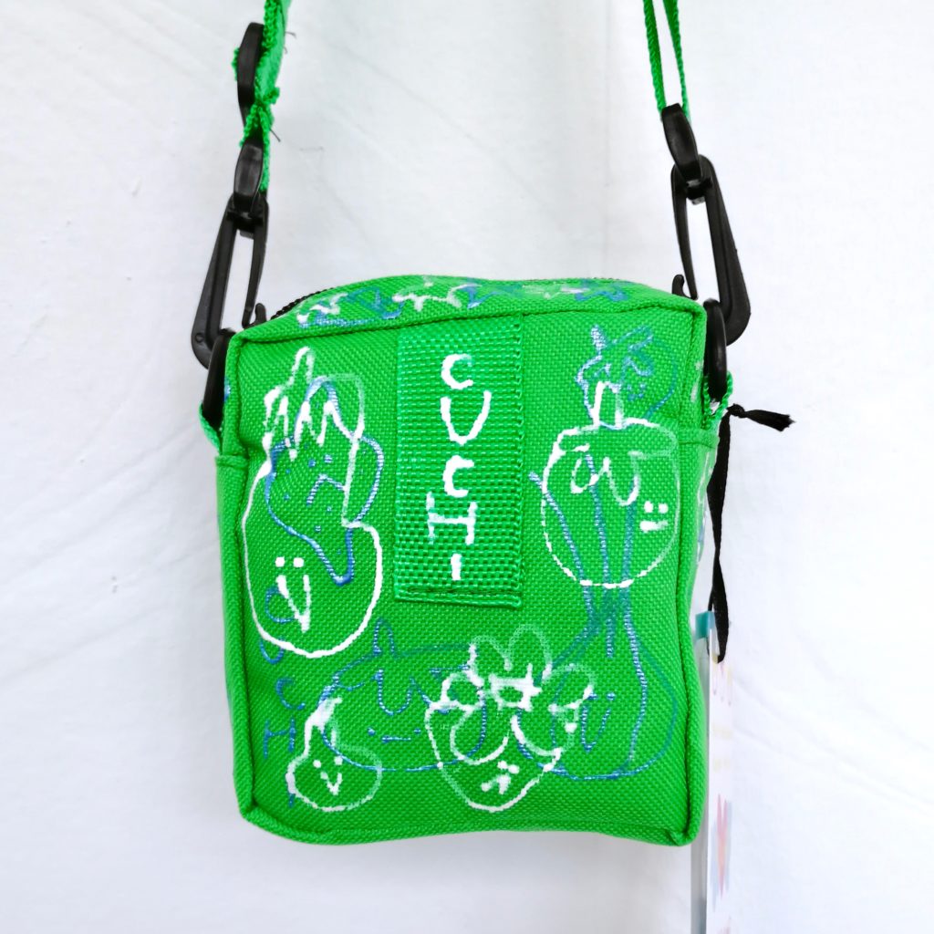 Bolso verde debuxos_Cuchi 3